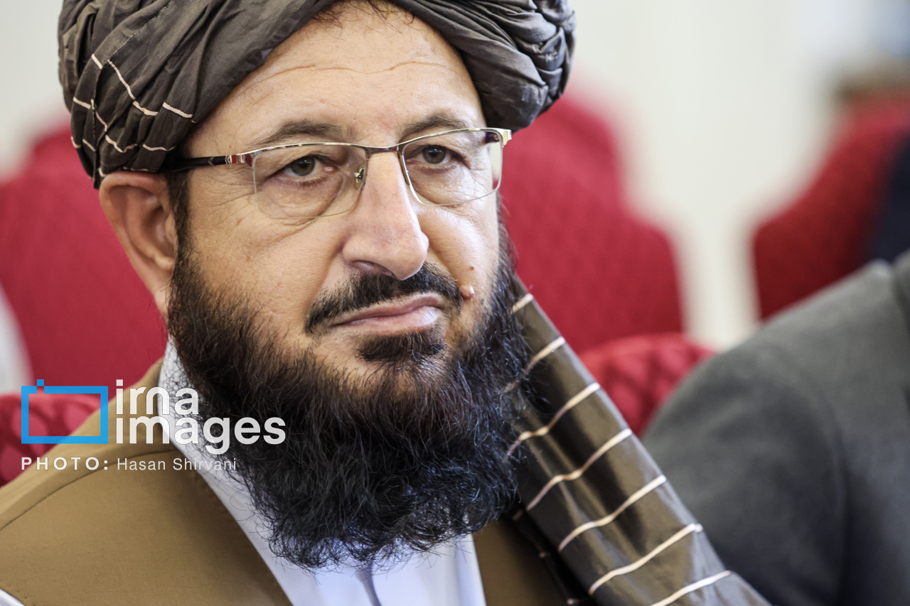 نشست وزیر امورخارجه با سفرای کشور های خارجی