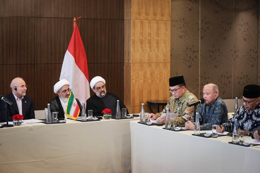 دیدار قالیباف با جمعی از علما و فرهیختگان اندونزیایی در جاکارتا