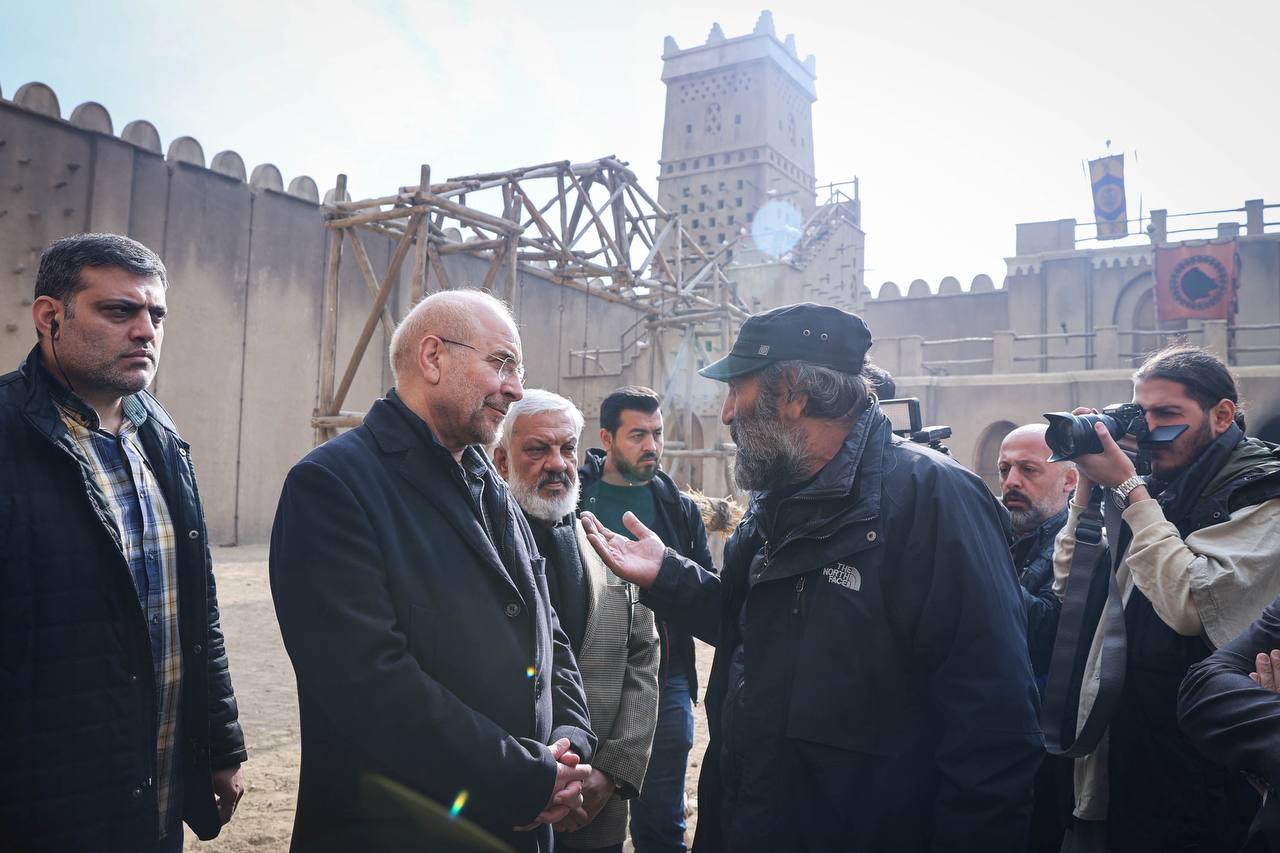 بازدید قالیباف از پشت صحنه سریال سلمان فارسی 