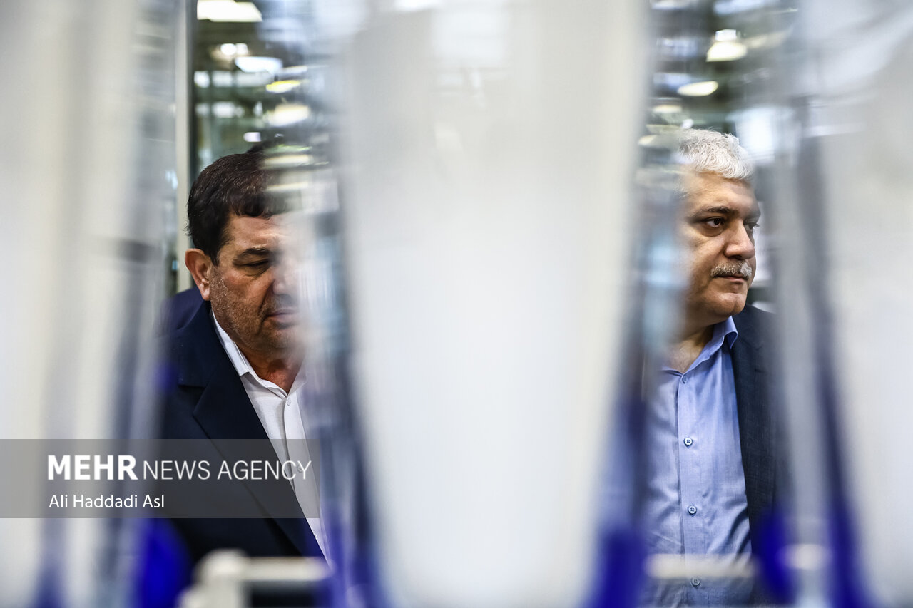 بازدید مخبر از یک مجموعه دانش بنیان تولید مواد غذایی