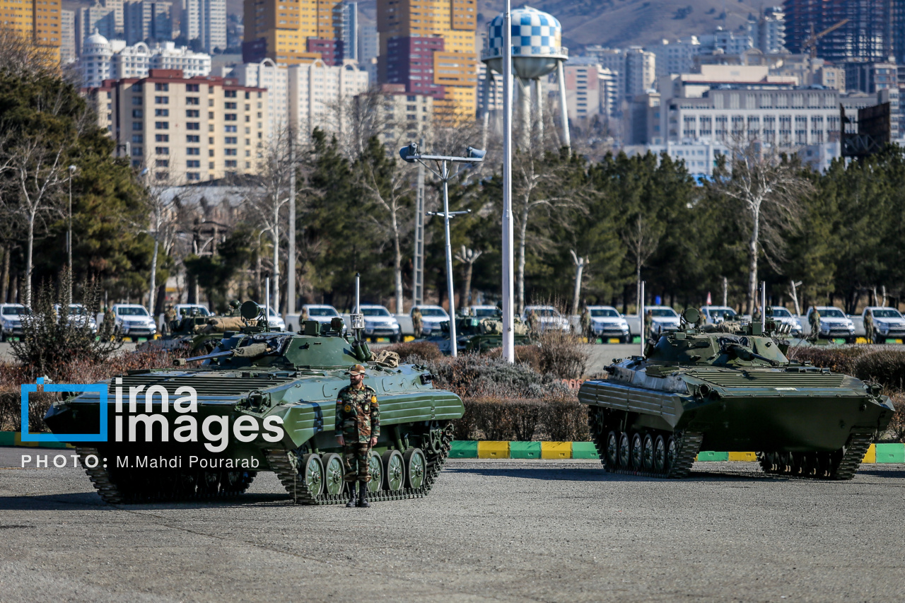 الحاق تجهیزات سنگین رزمی و هوایی به نیروی زمینی ارتش