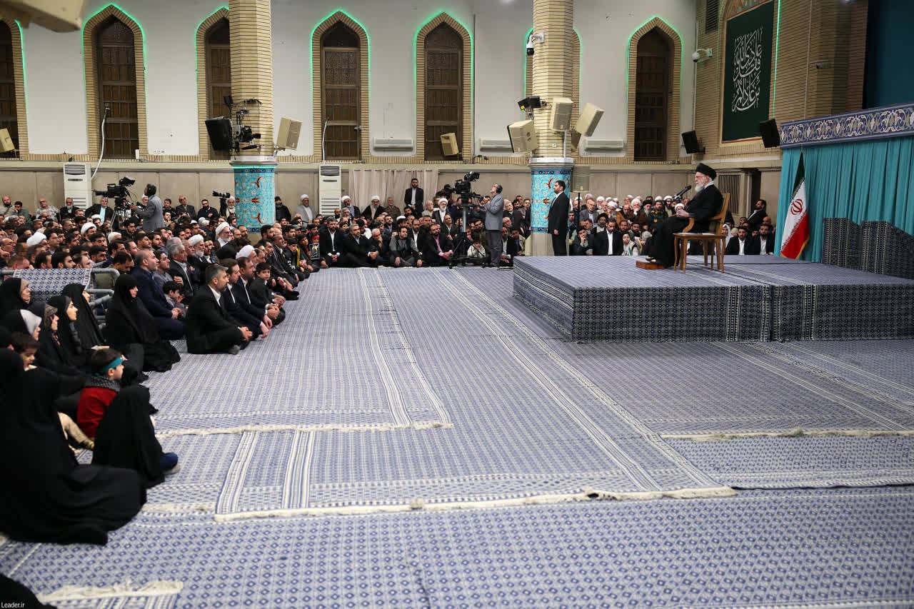 دیدار اقشار مختلف مردم با رهبر انقلاب