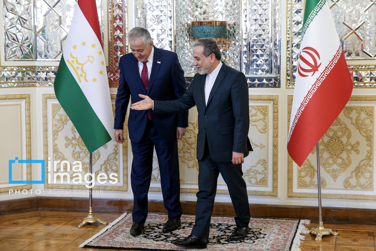 دیدارهای وزیر امور خارجه - ۲۷ اردیبهشت ۱۴۰۴