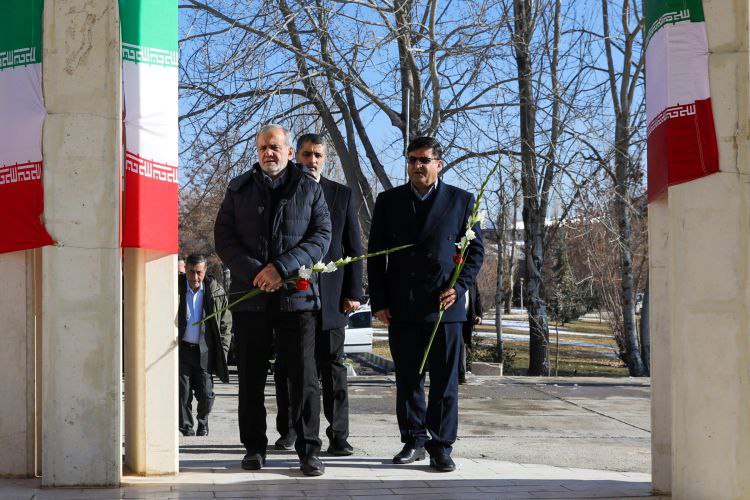 ورود رئیس‌جمهور به شهرکرد