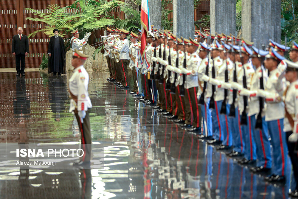 استقبال رسمی رییس جمهور کوبا از سید ابراهیم رییسی