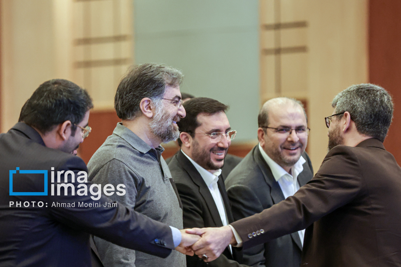 همایش روز جهانی ارتباطات با حضور پزشکیان