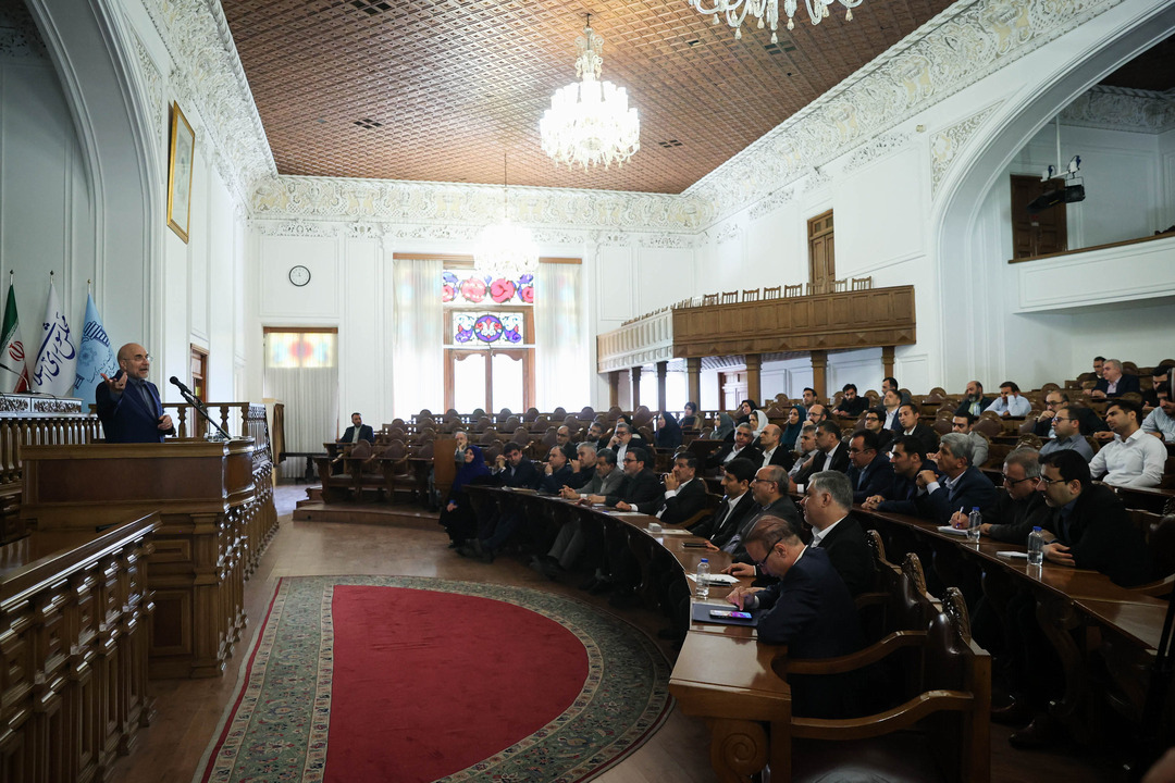 حضور و سخنرانی قالیباف در نشست هوش مصنوعی