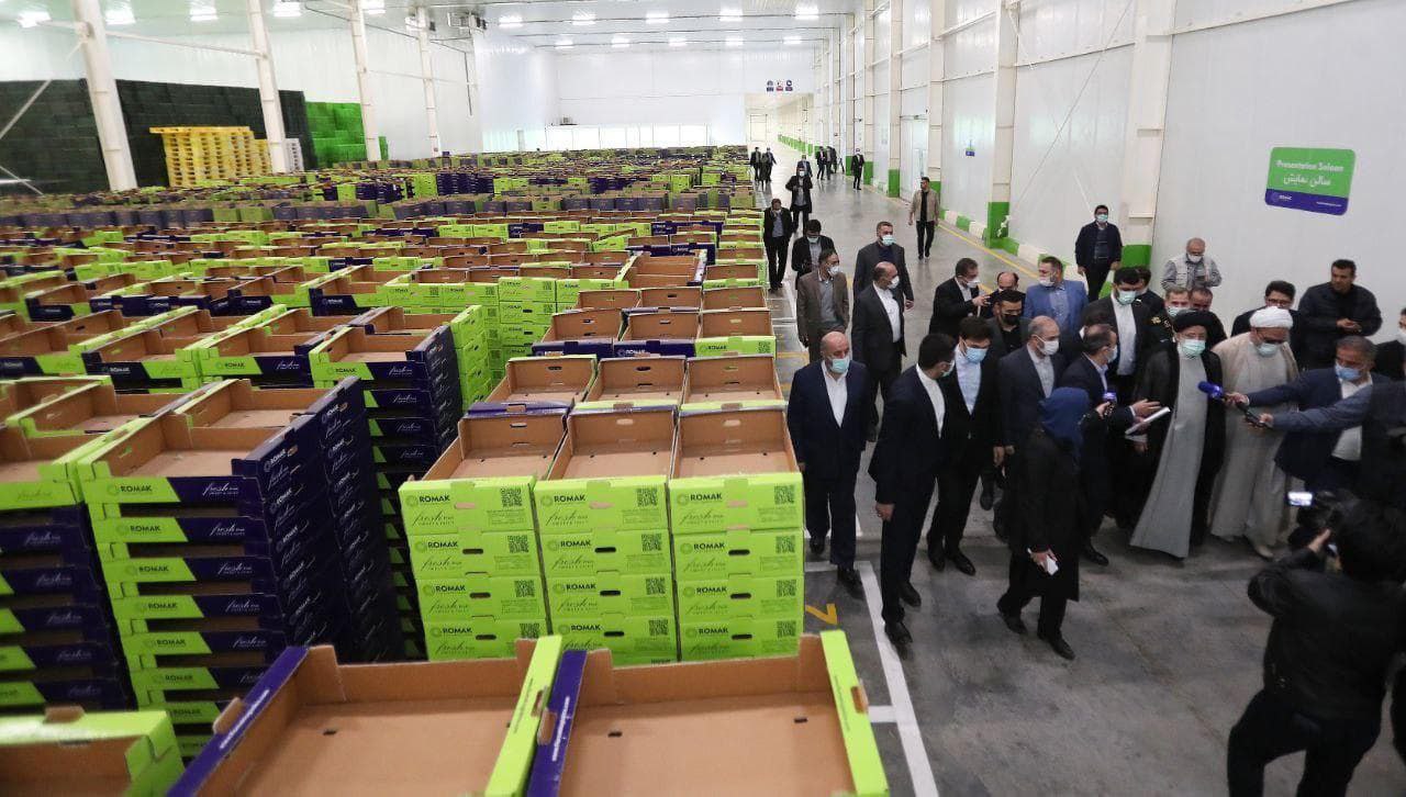 بازدید رئیسی از پایانه صادراتی روماک