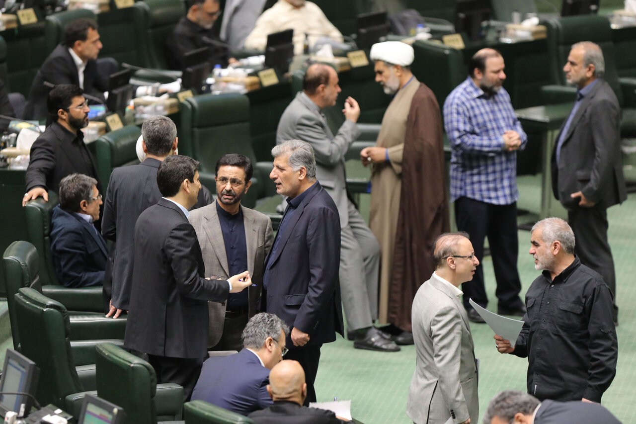 نشست علنی مجلس