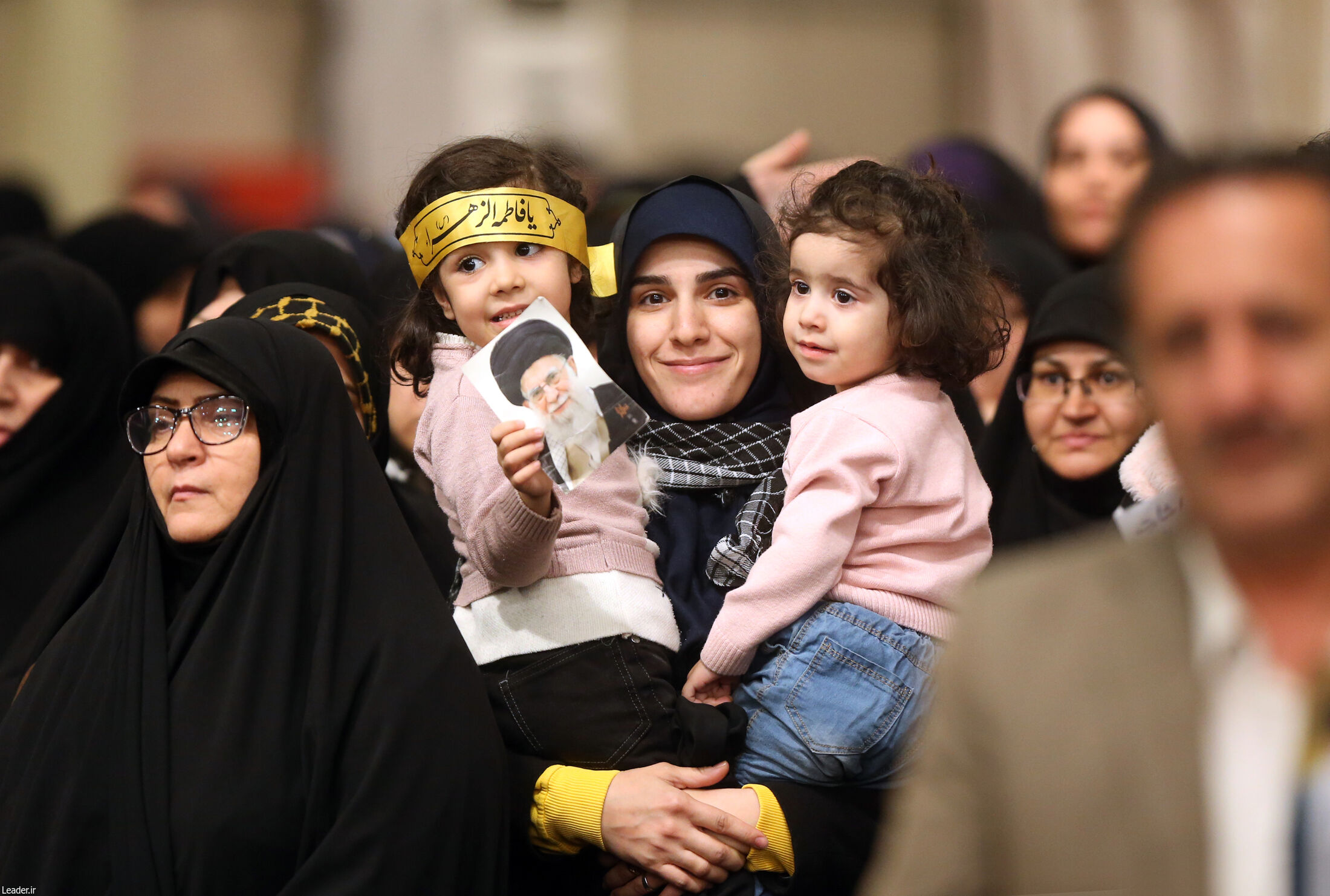 دیدار مردم با رهبر انقلاب