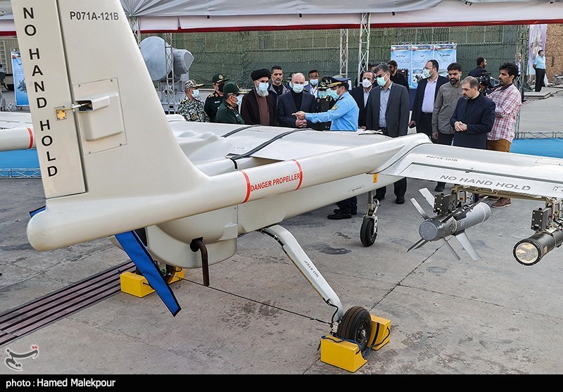  بازدید قالیباف از نمایشگاه صنایع دفاعی وزارت دفاع