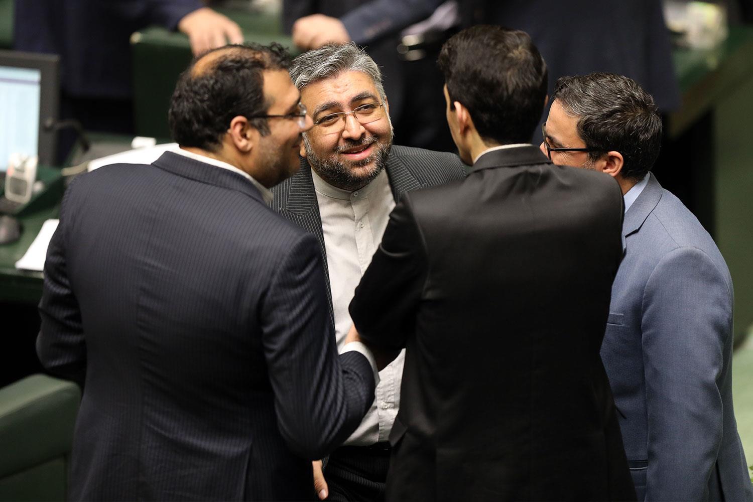 صحن علنی مجلس یکشنبه ۲۷ فروردین  