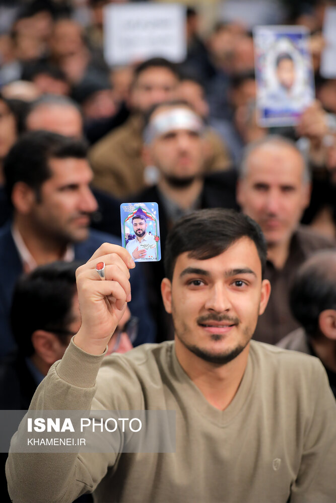 دیدار خانواده شهدای اقتدار با رهبر انقلاب