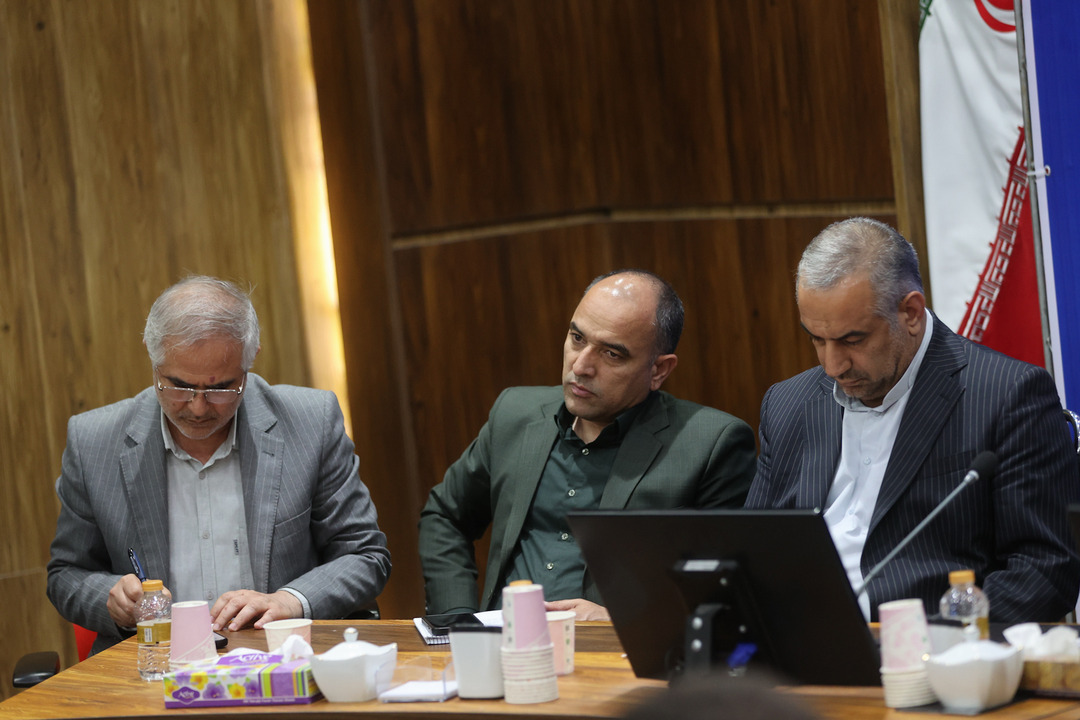 نشست فعالان اقتصادی