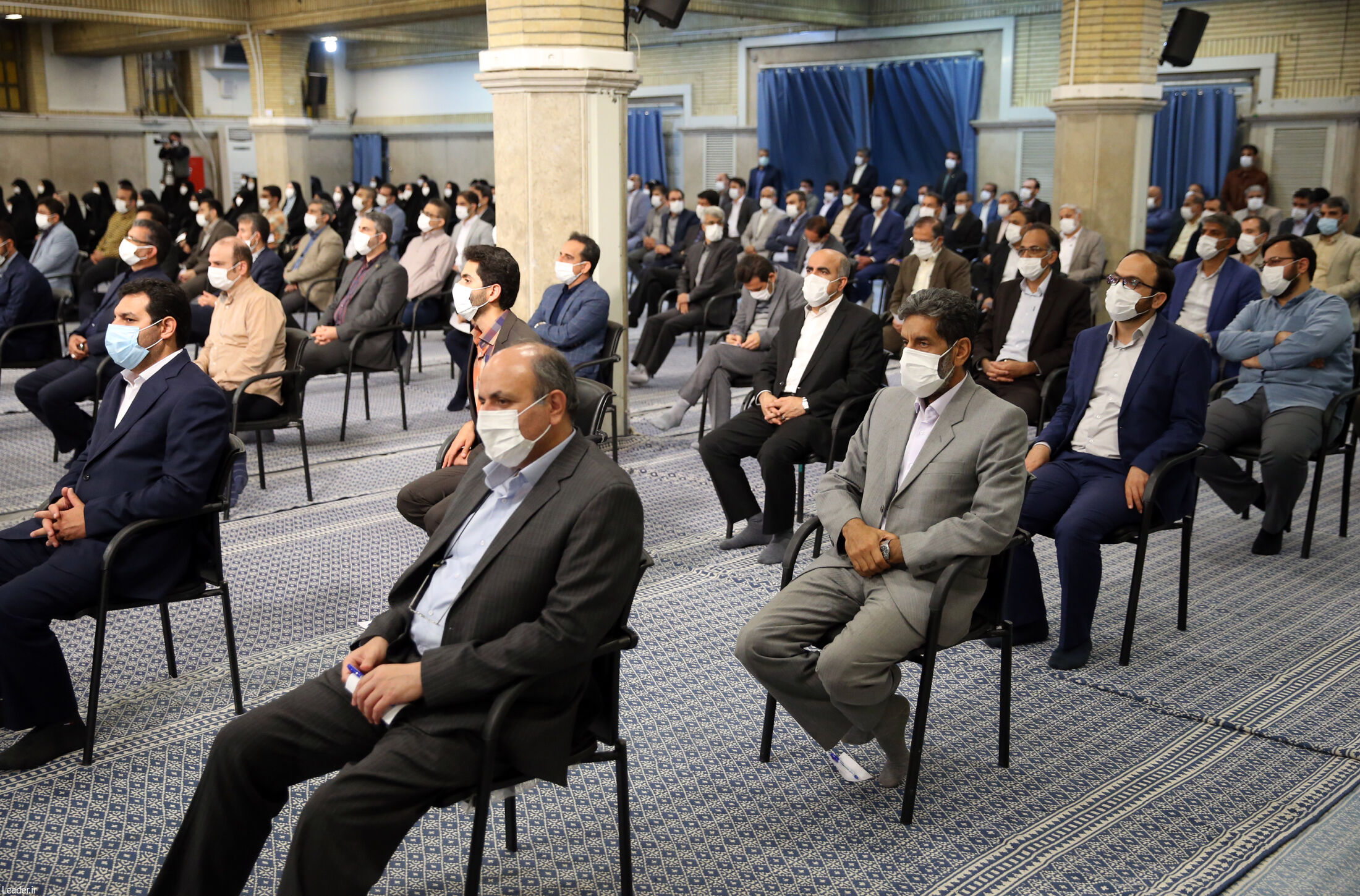 دیدار جمعی از معلمان و فرهنگیان با رهبر انقلاب