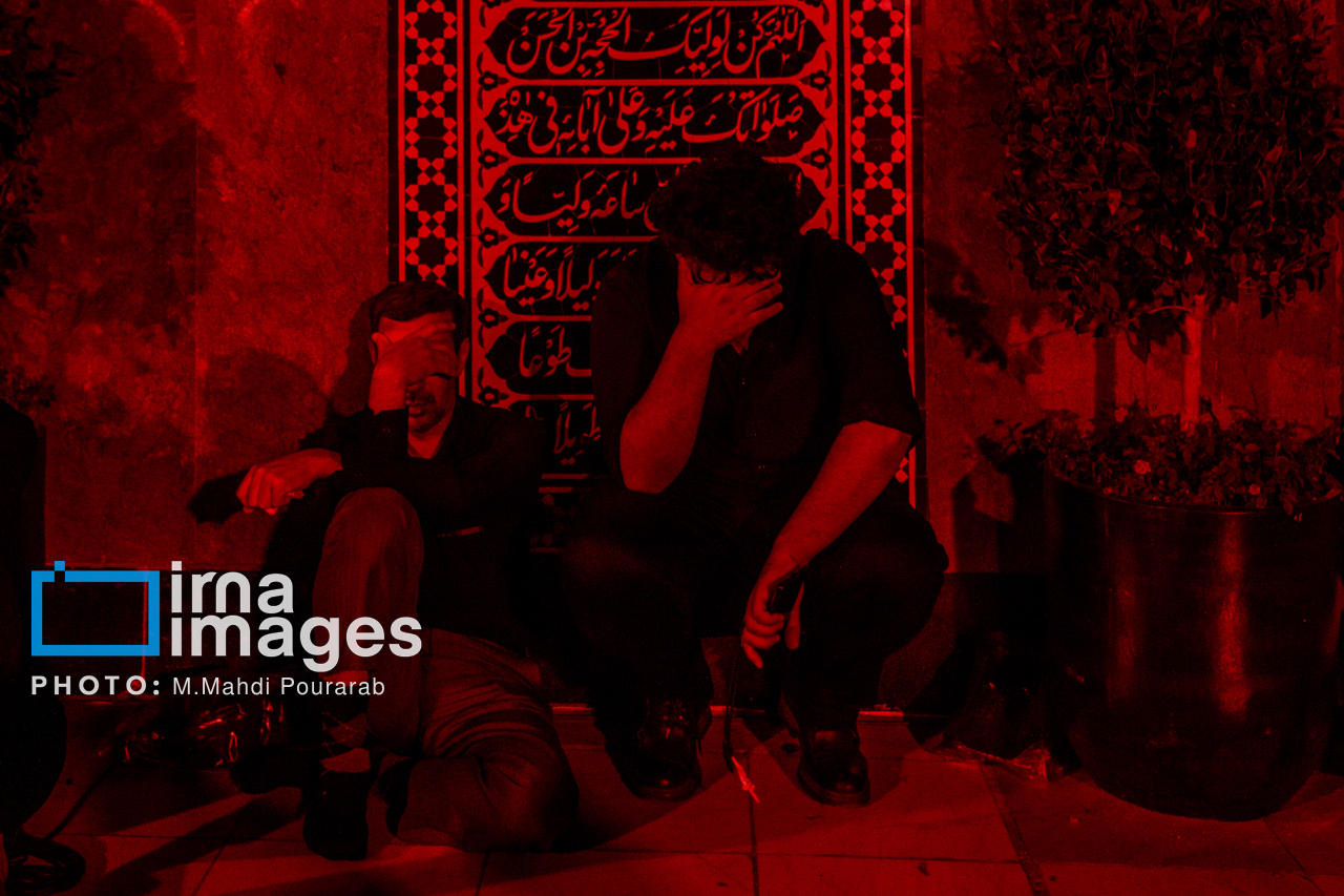 عزاداری شب پنجم محرم در هیات ریحانه النبی