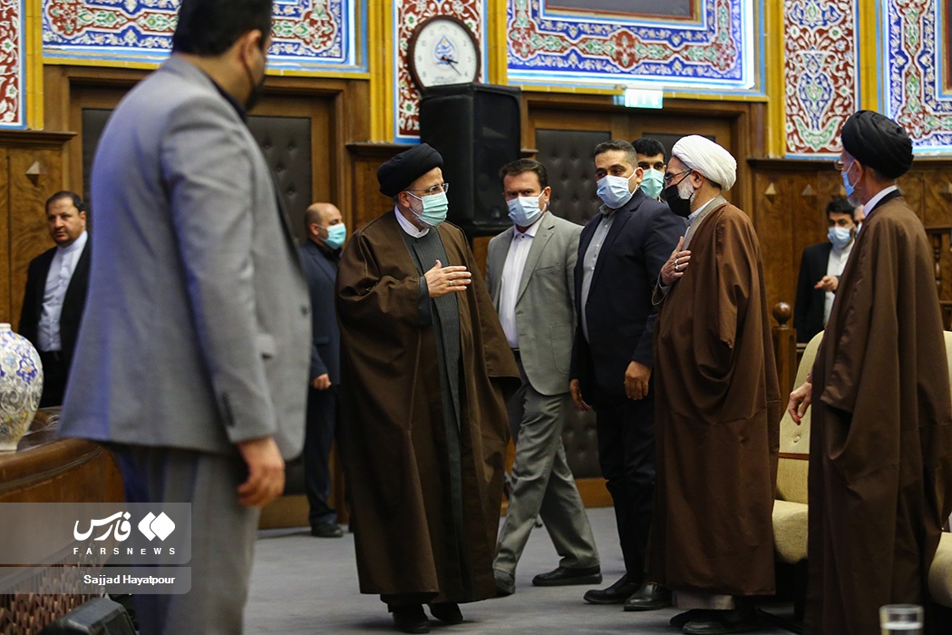 دیدار قمی‌ها با رئیس جمهور