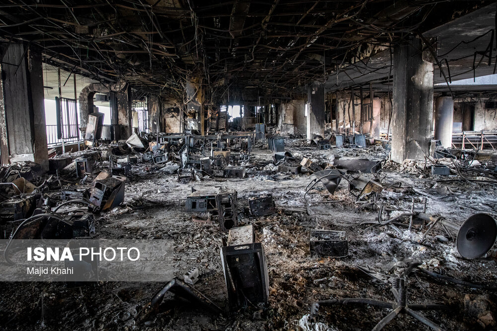 بازدید سفرای کشورهای خارجی از ساختمان شیشه‌ای صداوسیما