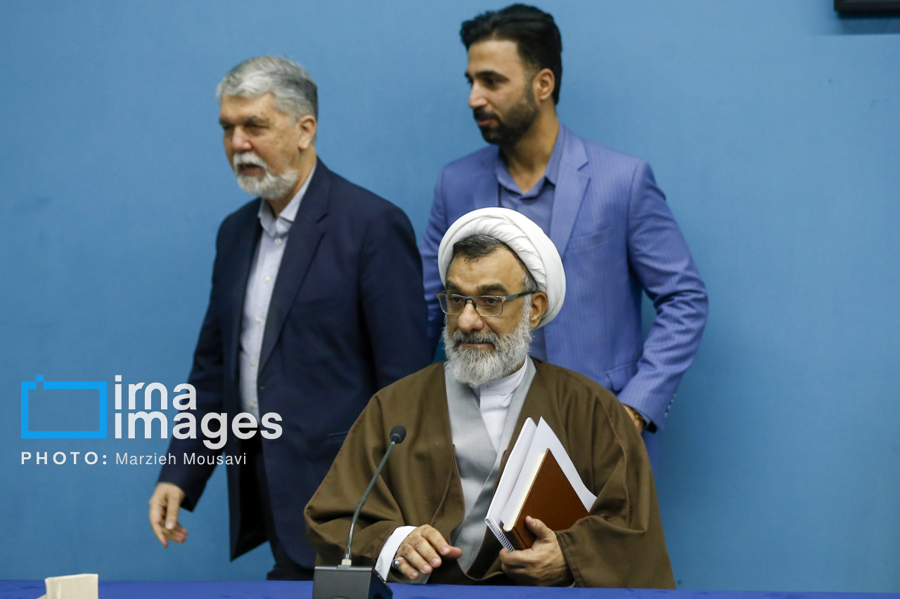 جلسه شورای توسعه فرهنگ قرآنی