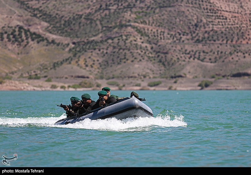 تکاوران نیروی دریایی ارتش