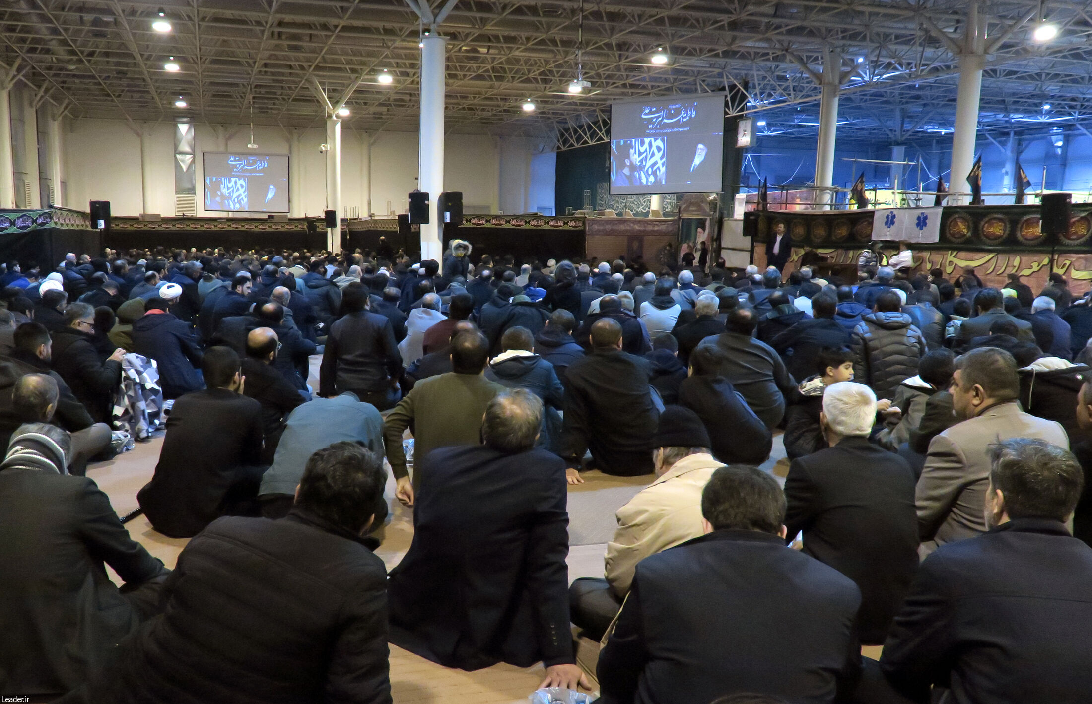 آخرین شب مراسم عزاداری حضرت فاطمه‌ در حسینیه امام خمینی