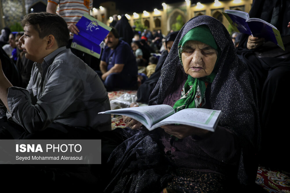 شب نوزدهم ماه مبارک رمضان در حرم مطهر رضوی
