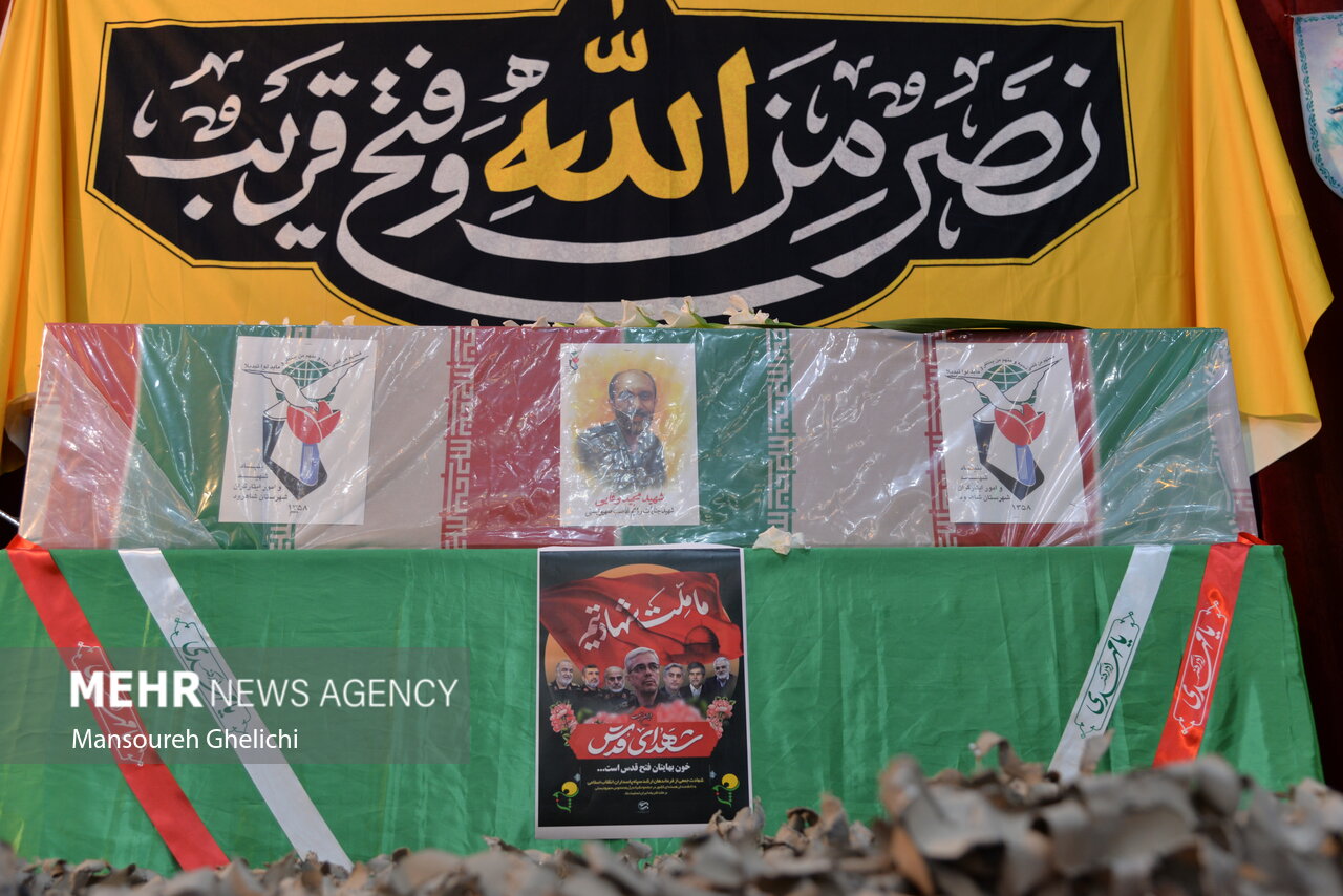تشییع پیکر شهید راه وطن «مجید وفایی» در شاهرود