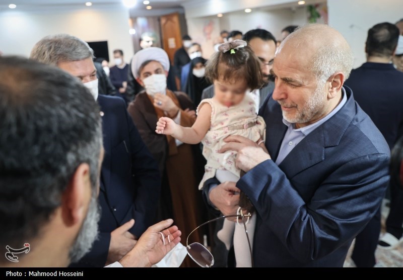 بازدید قالیباف از موسسه خیریه