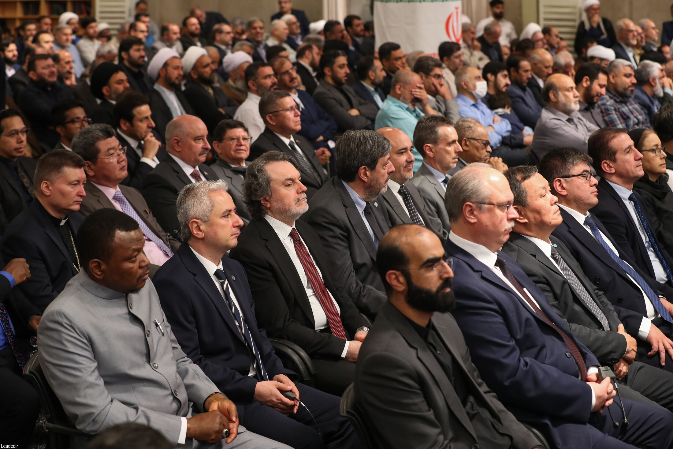 مراسم بزرگداشت شهدای خدمت با حضور رهبر انقلاب 