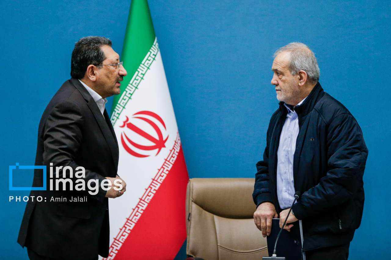 افتتاح و بهره‌برداری از طرح‌های صمت و راه و شهرسازی