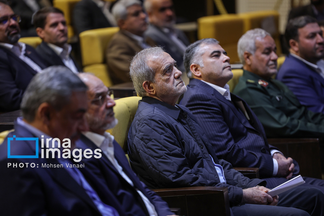 امضای قراردادهای میدان گازی مشترک پارس جنوبی