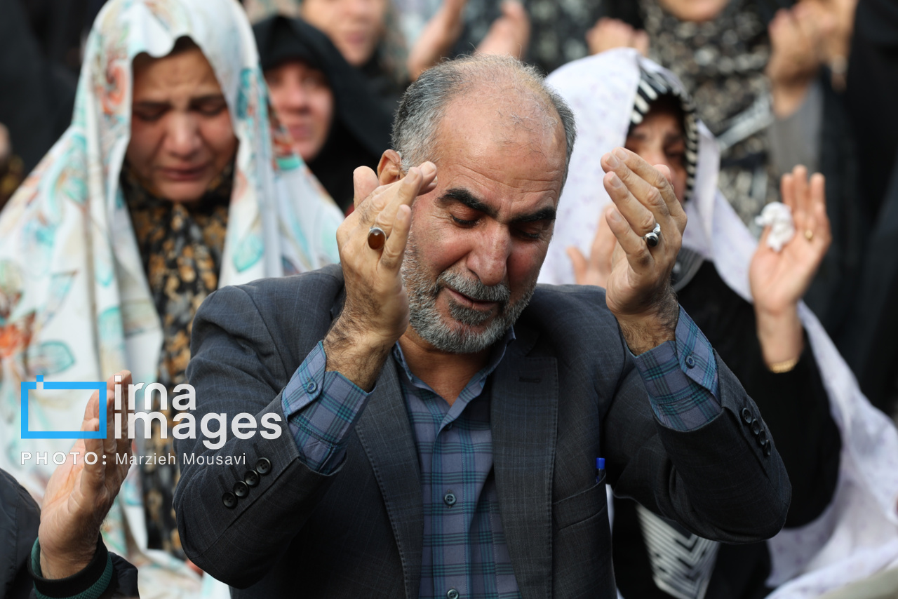 اقامه نماز باران - امامزاده صالح (ع)