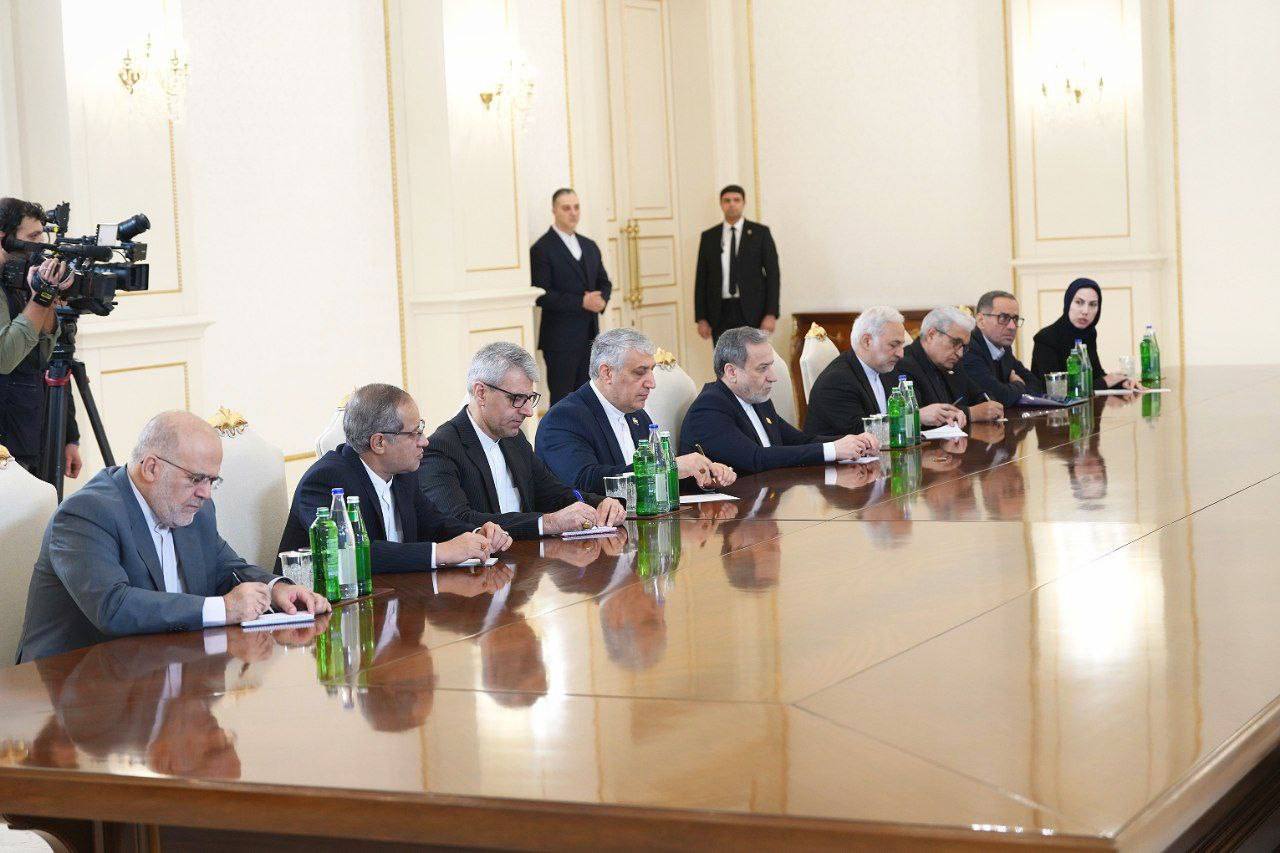 دیدار عراقچی با الهام علی‌اف