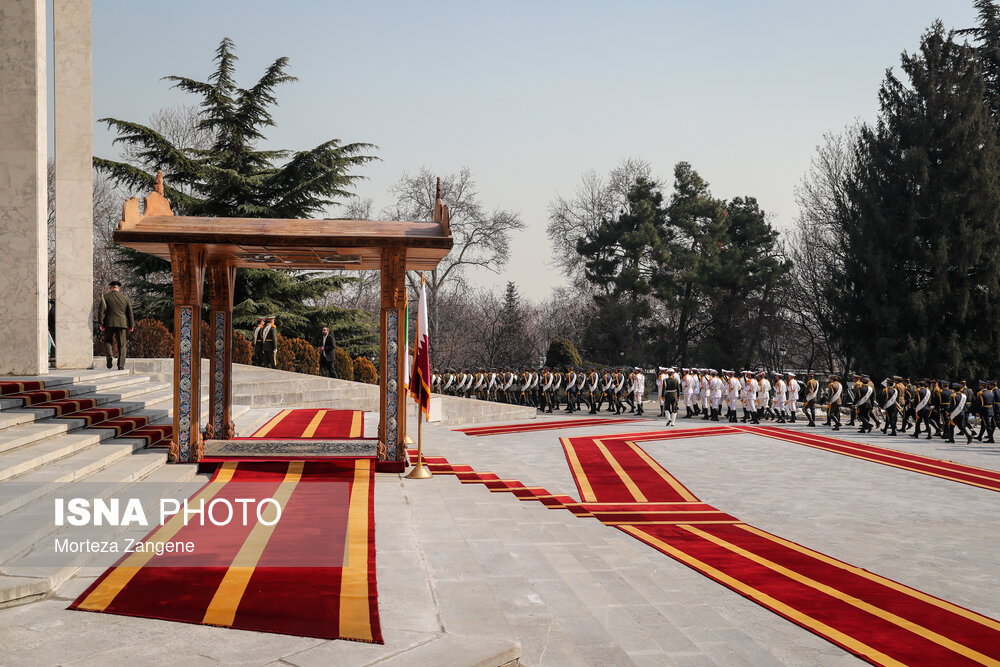 استقبال رسمی از امیر قطر