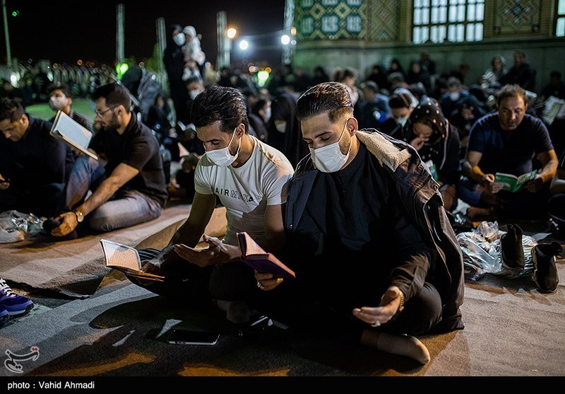 احیای شب قدر در امامزاده پنج تن لویزان