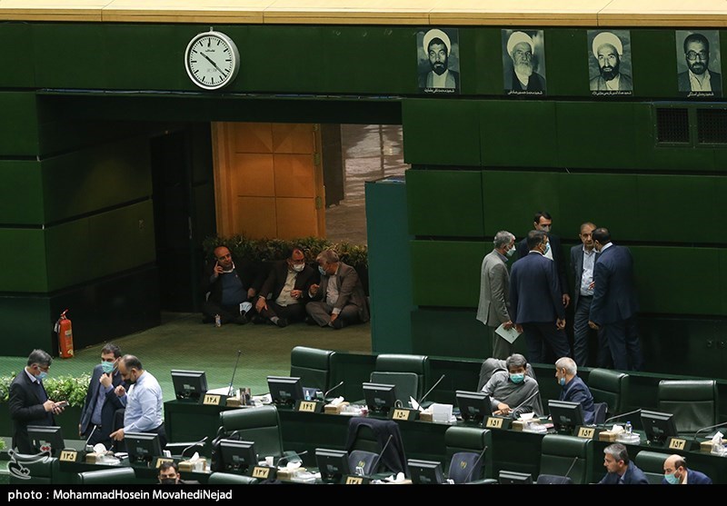 جلسه علنی مجلس با حضور وزیر ارتباطات