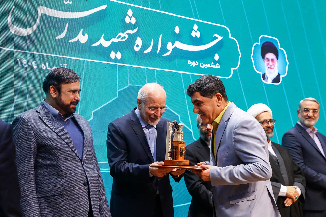  اختتامیه ششمین دوره جشنواره شهید مدرس با حضور قالیباف