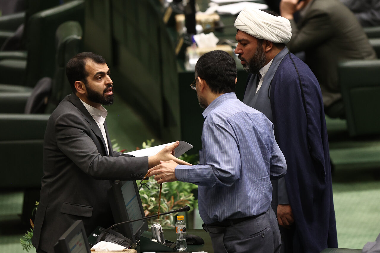 نشست علنی مجلس