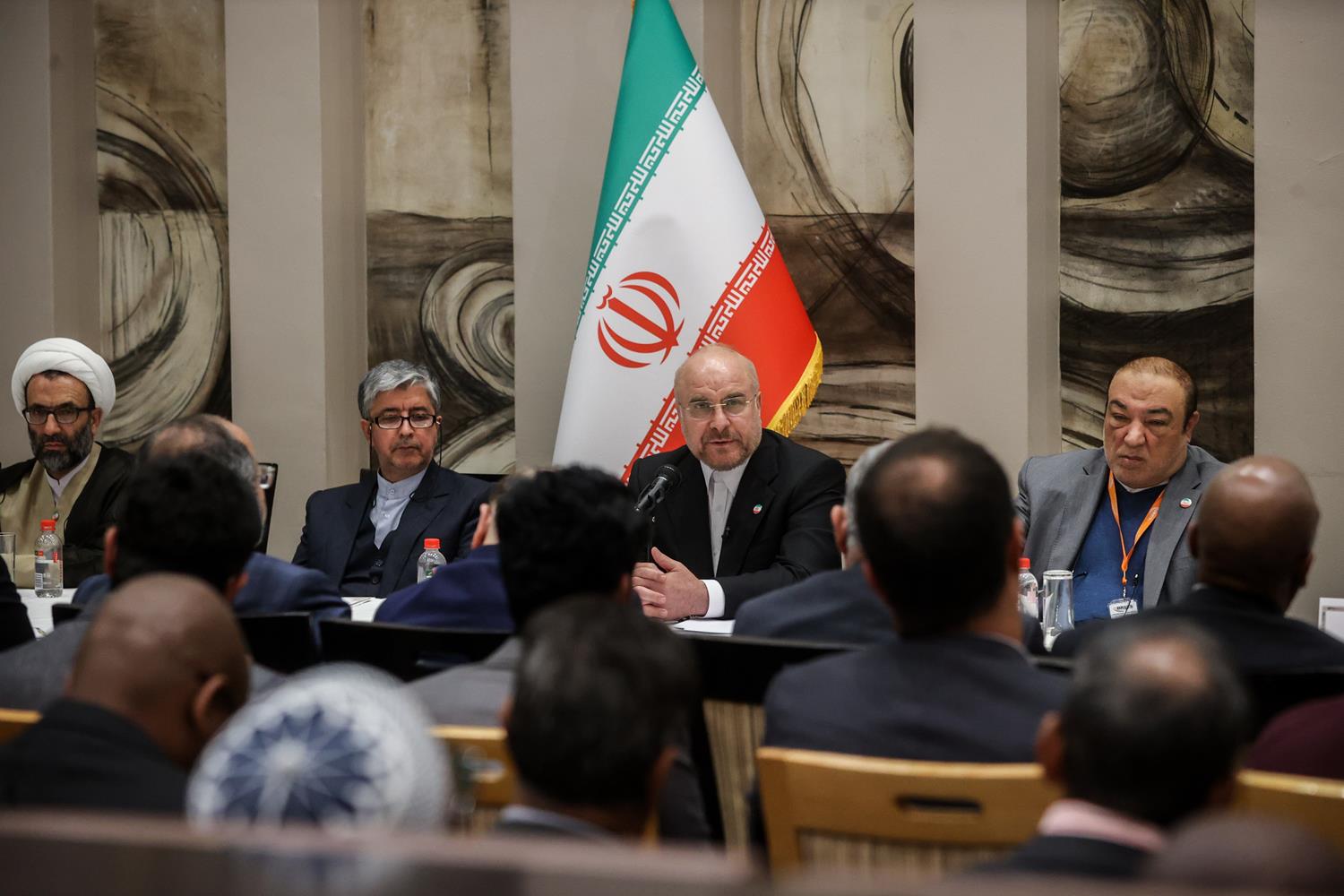 نشست قالیباف با نمایندگان مجلس آفریقای جنوبی
