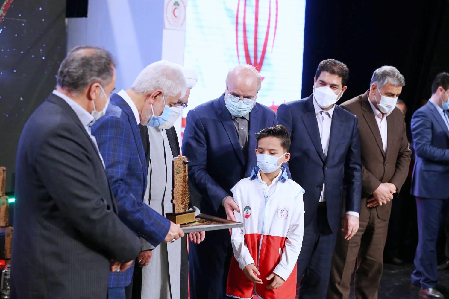 اختتامیه جشنواره رفیق خوشبخت من با حضور قالیباف