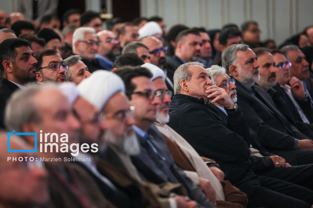 اختتامیه جایزه کتاب سال 