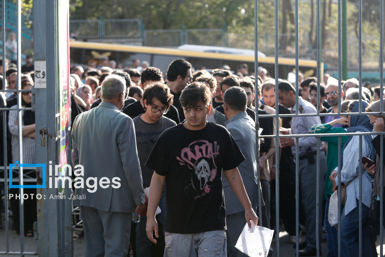 نوبت اول کنکور سراسری ۱۴۰۴ در تهران