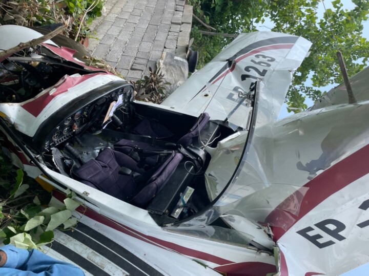 فرود اضطراری یک هواپیما