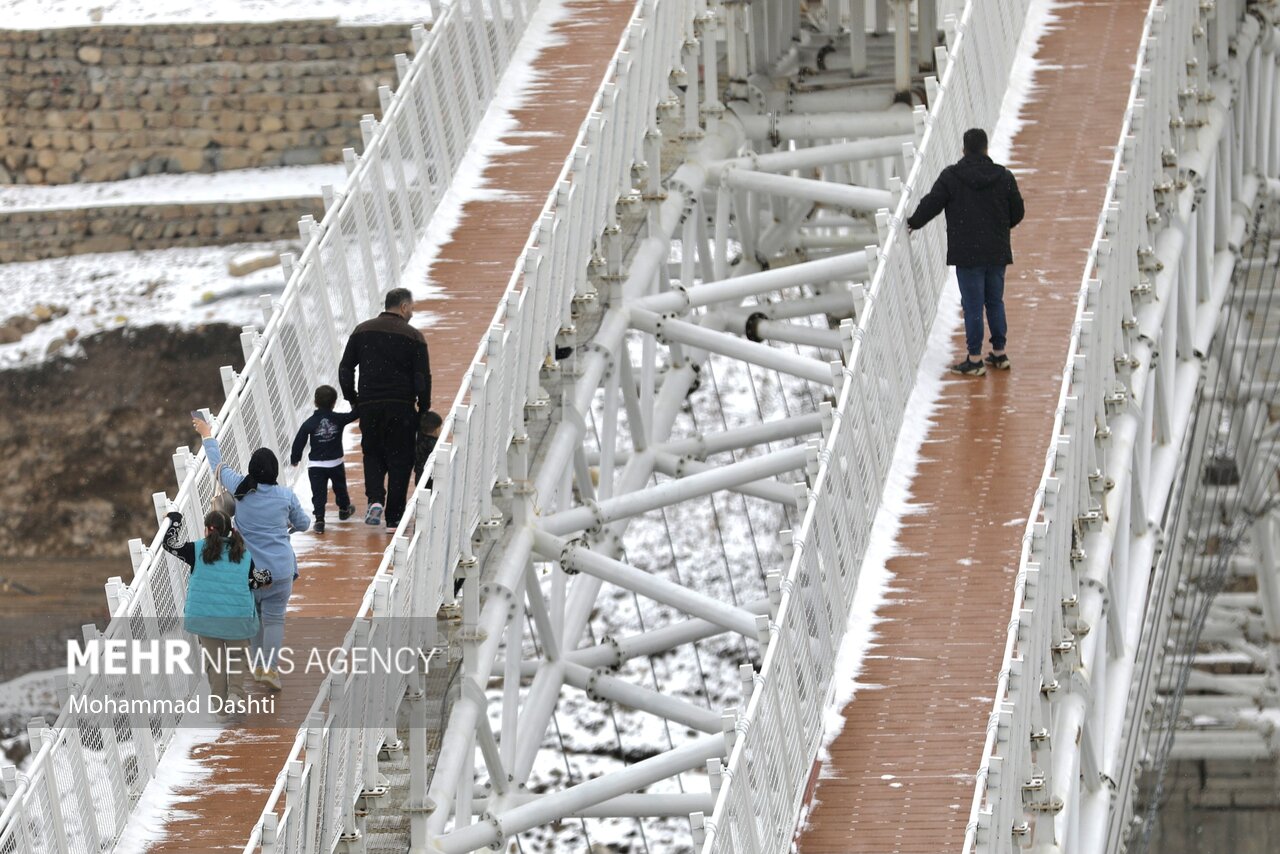 بارش برف بهاری در سرعین