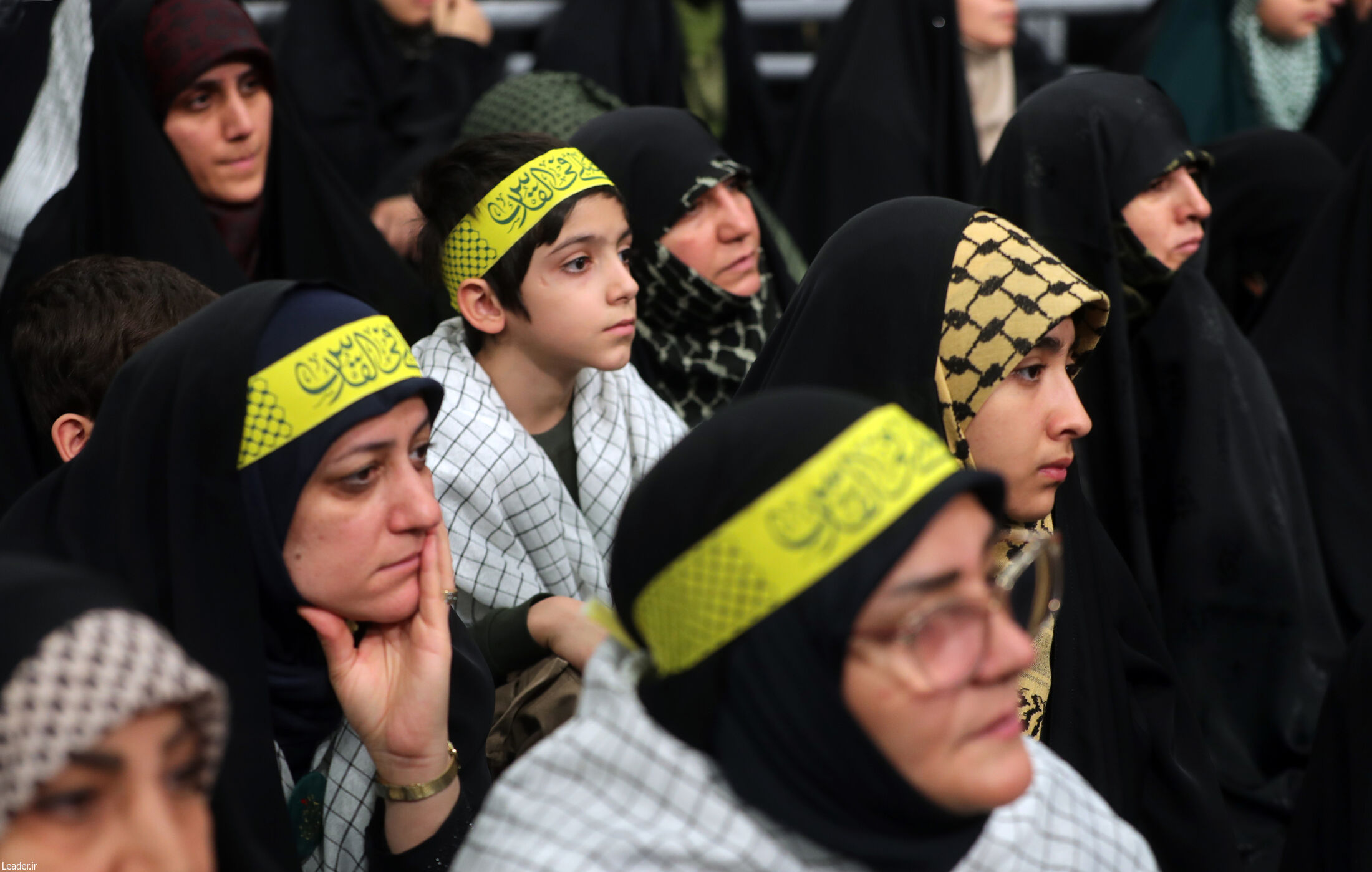 دیدار مردم با رهبر انقلاب