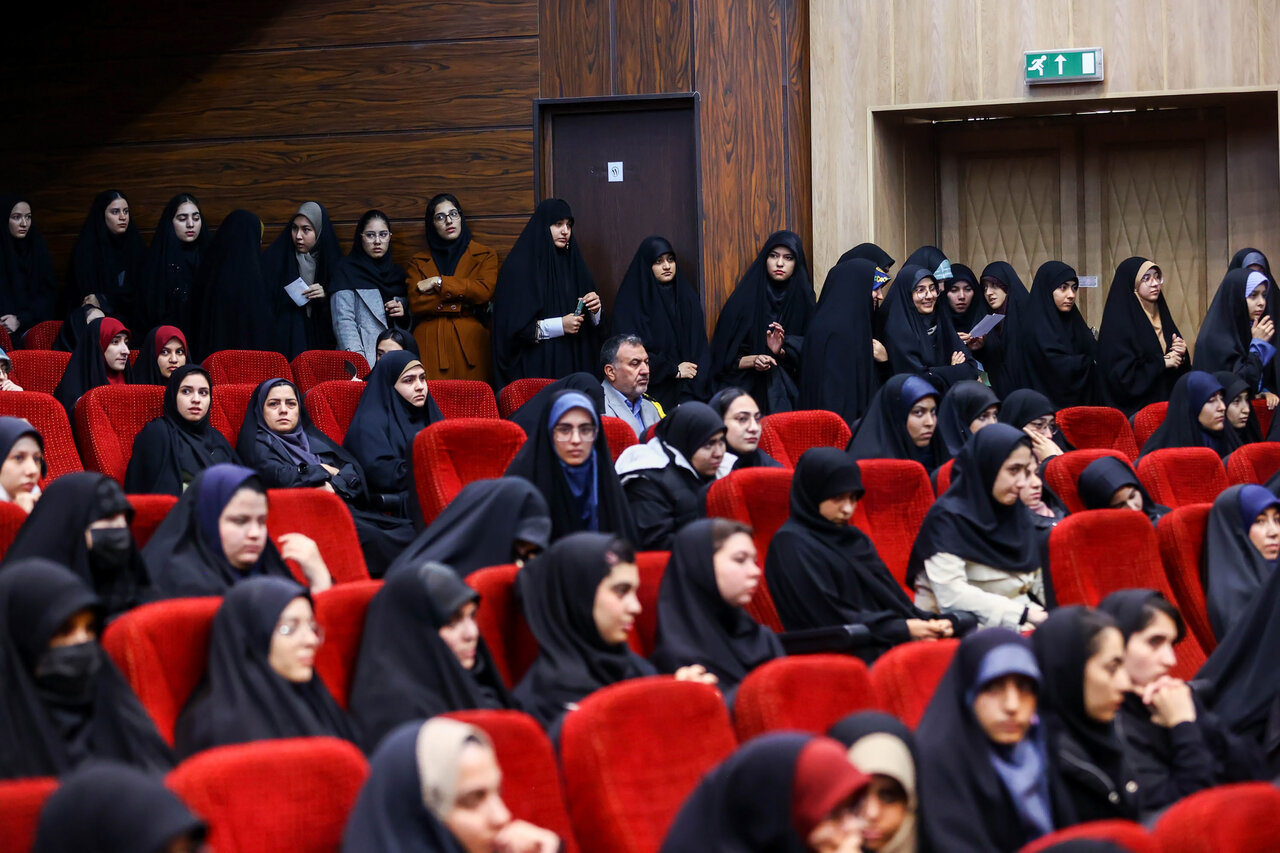 مراسم بزرگداشت روز دانشجو  با حضور قالیباف