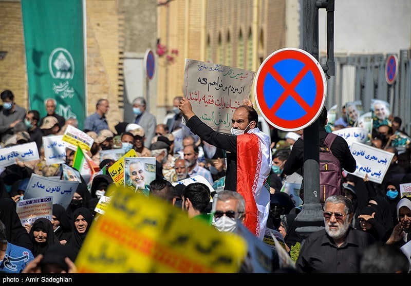 تجمع مردم شیراز در محکومیت اغتشاشات اخیر