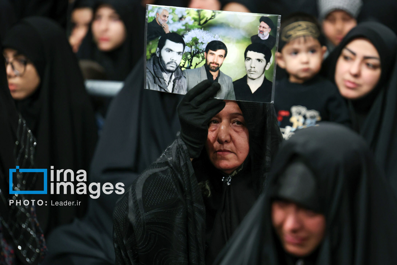 نخستین شب عزاداری ایام فاطمیه با حضور رهبر انقلاب