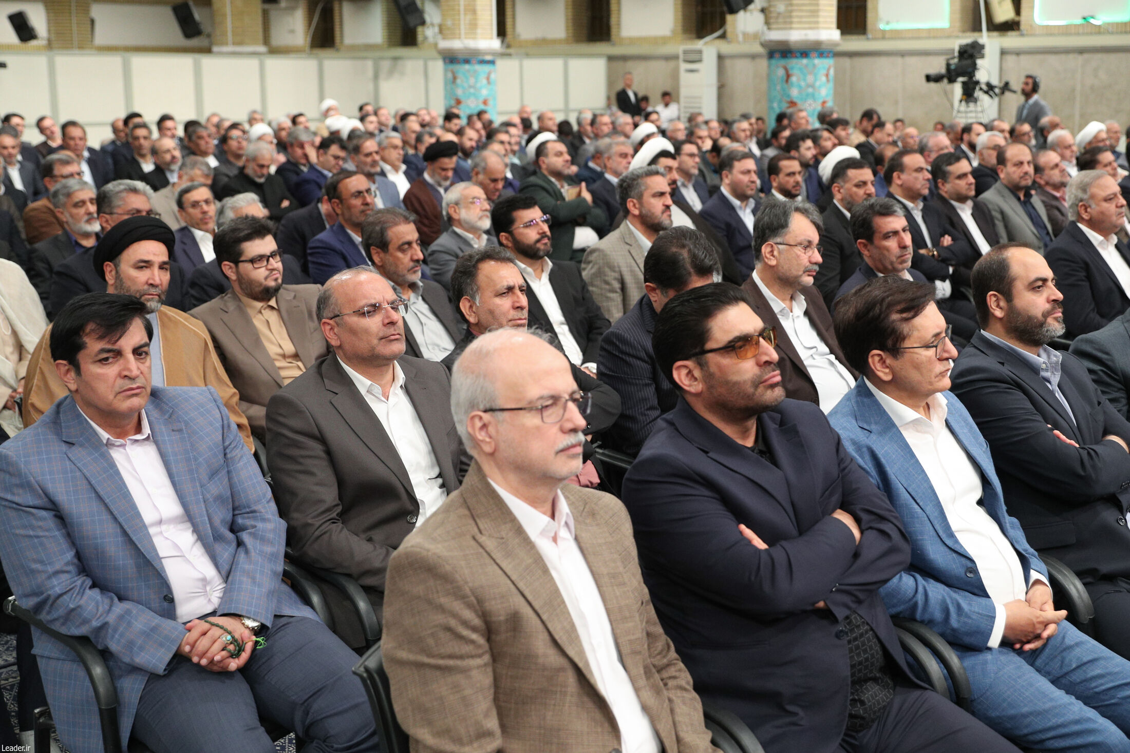 دیدار رهبر انقلاب با نمایندگان مجلس