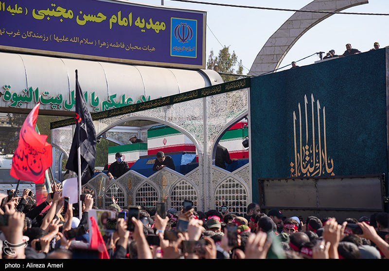 مراسم تشییع پیکر مطهر آقای شهید ایران